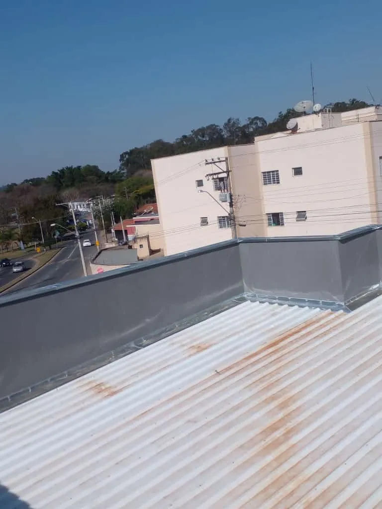 INSTALAÇÃO DE RUFOS