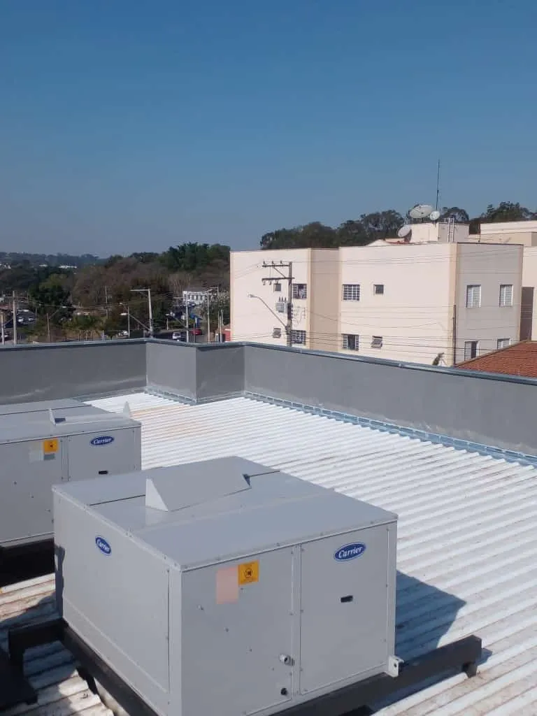 INSTALAÇÃO DE RUFOS